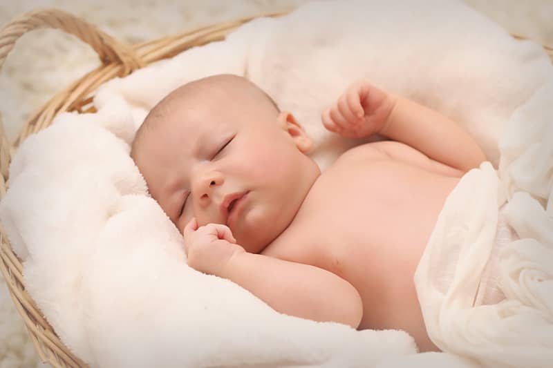 鄂州育婴师培训老师告诉你宝宝排气方法有哪几种。